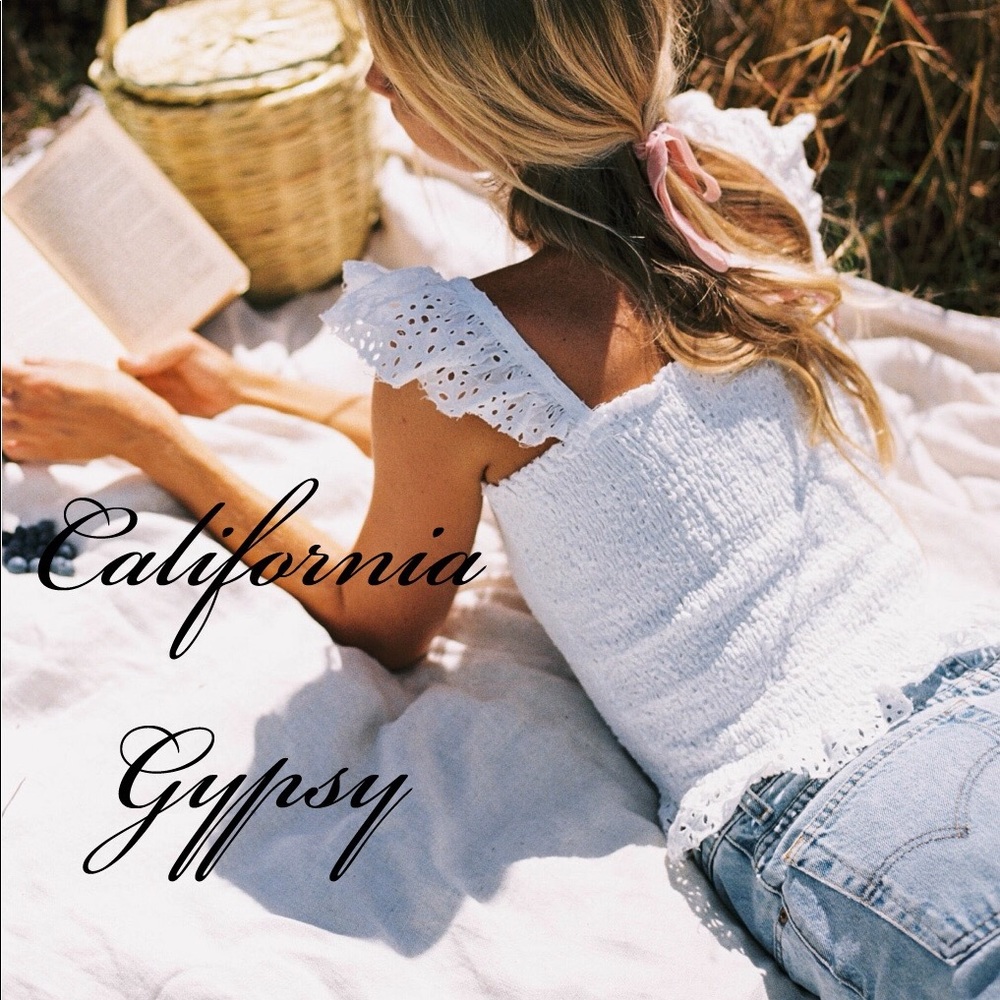 Gypsy summer festival bohemian eyelet topπ - Picture 5 of 8